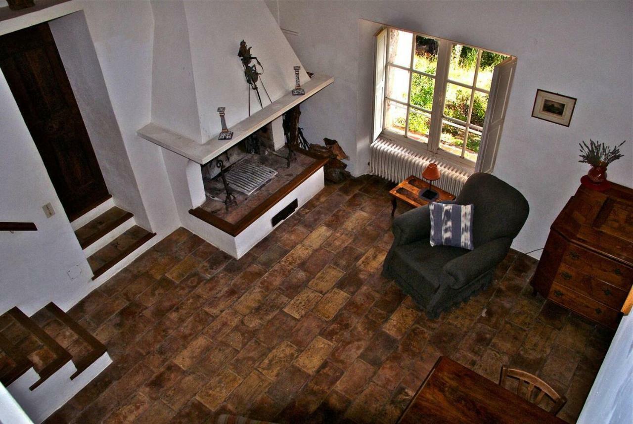 Le Rayol Villa เซญองส์ ภายนอก รูปภาพ